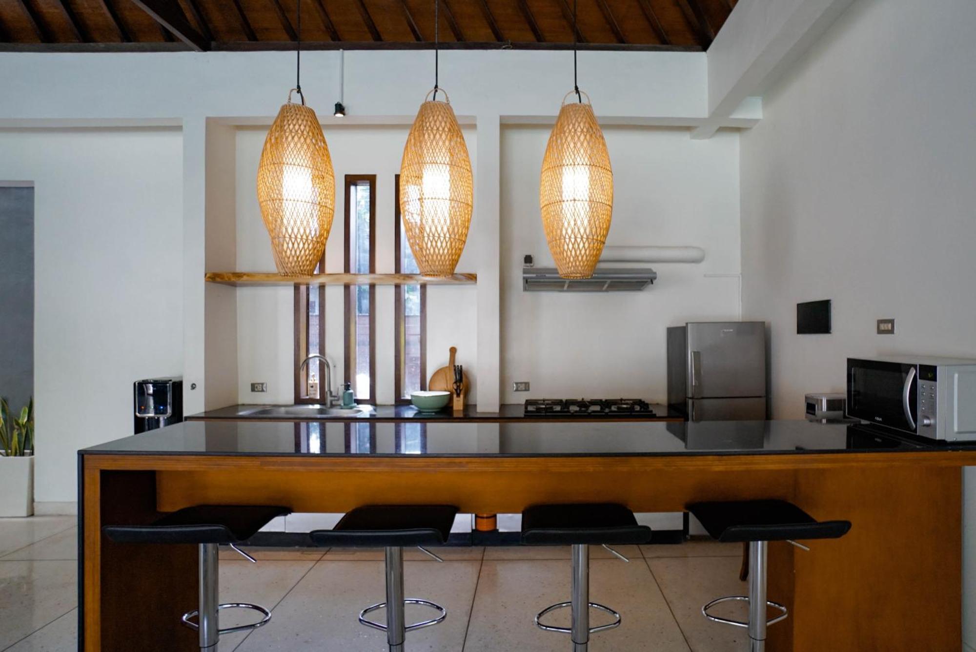 Duadewi 4br In The Heart Of By Santi Management Villa